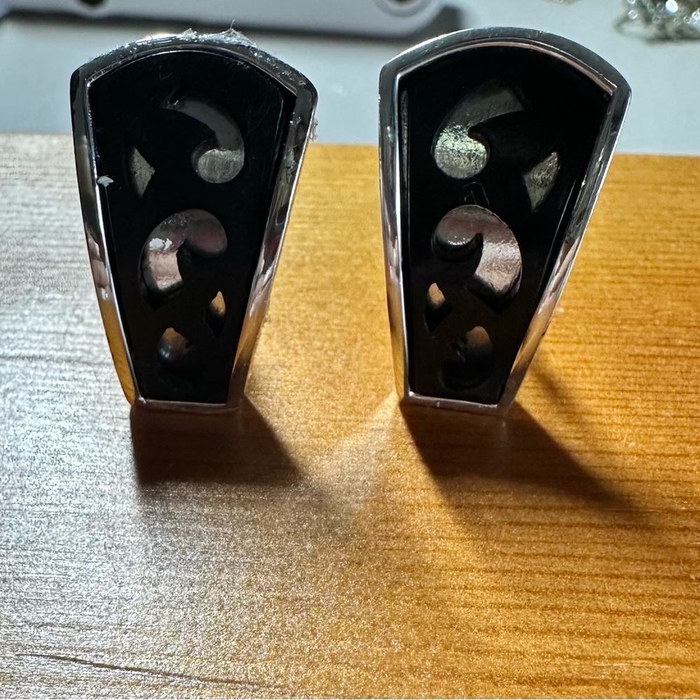 vintage screw-back clip on Silver and Black Earrings